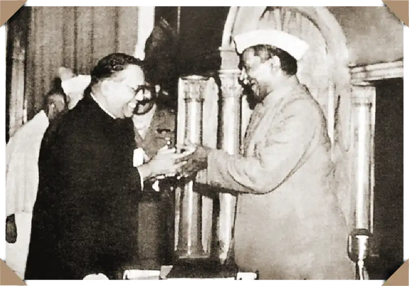 CO-CREATED WITH SAGACITY